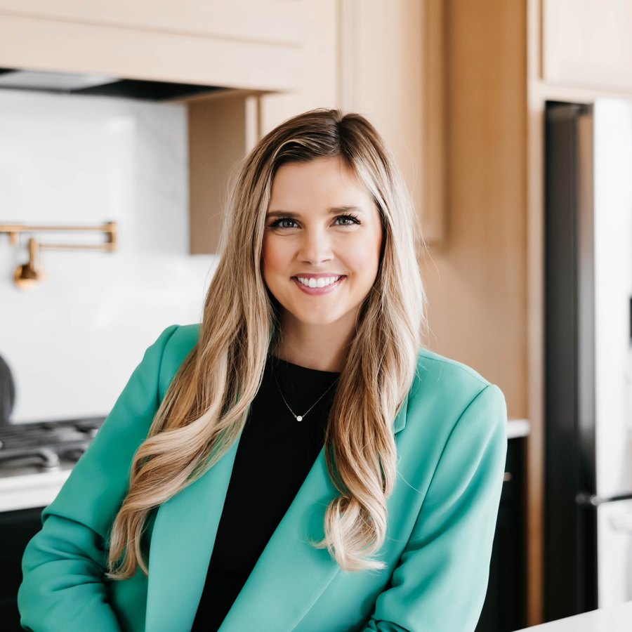 Ashland Alitz, Branch Sales Manager and Loan Officer, NMLS #1584948